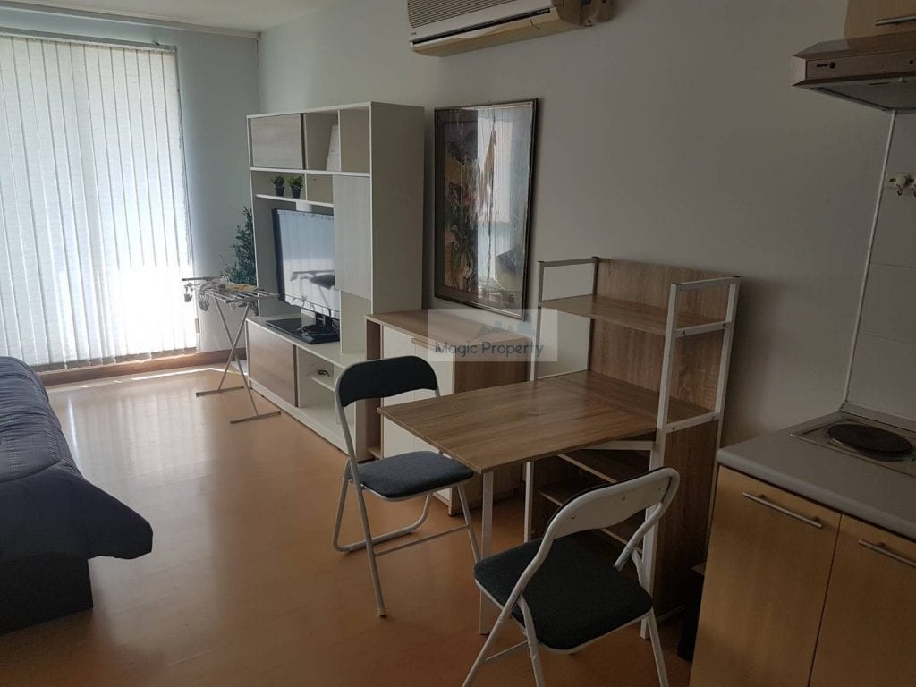 Fully Furnished Studio Room For Rent in Plus 38 Hip Condominium. Located in Soi Sukhumvit 38, Near BTS Thong Lo around 480 Meters...