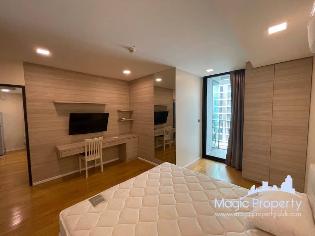 2 bedroom Condominium, For Sale - Fully Furnished unit in The Alcove Thonglor 10. Condominium Located Near BTS Ekkamai and BTS Thonglor...
