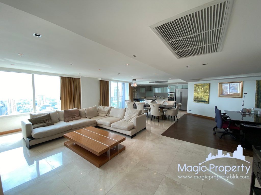 3 Bedroom Condominium For Sale in Eight Thonglor Residence. Located at Sukhumvit Rd 55, Khlong Tan Nuea, Watthana, Bangkok 10110.