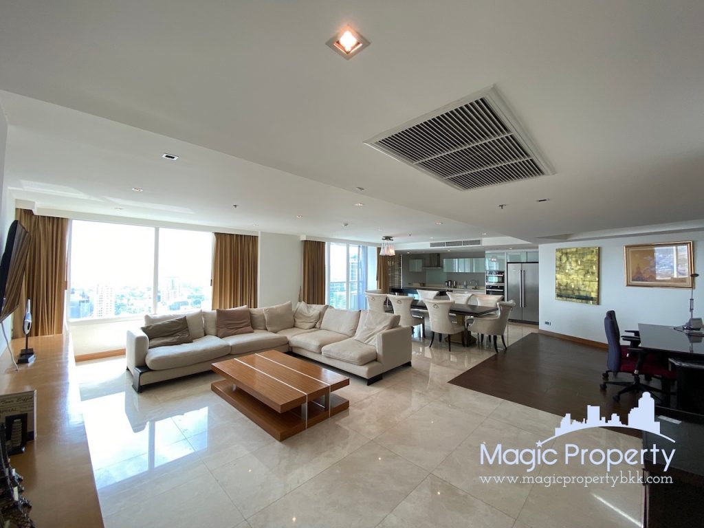 3 Bedroom Condominium For Sale in Eight Thonglor Residence. Located at Sukhumvit Rd 55, Khlong Tan Nuea, Watthana, Bangkok 10110.