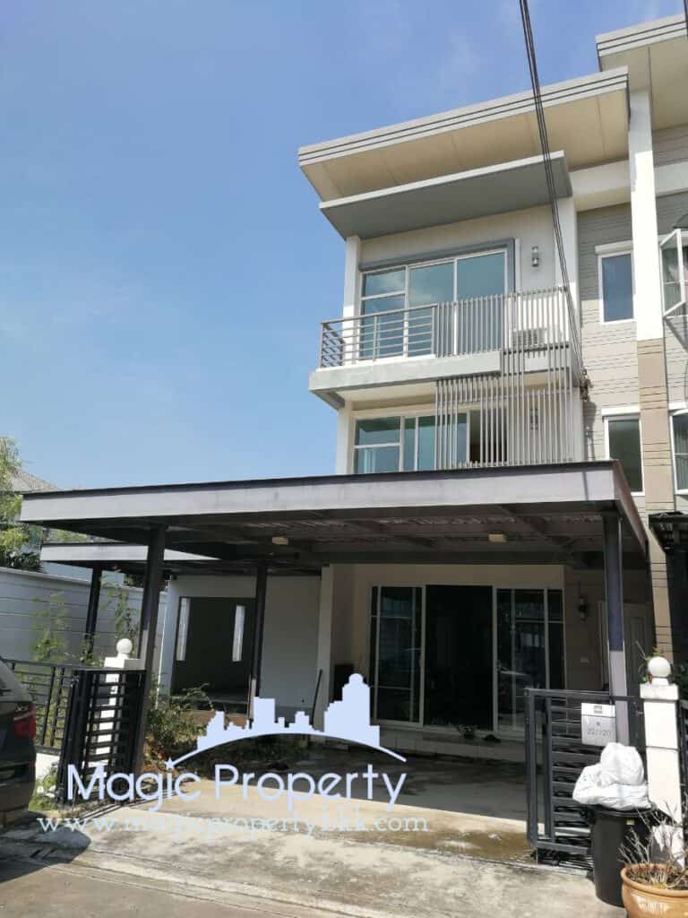 Rama 9 Town Avenue Townhouse For Sale