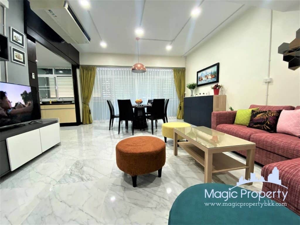 5 Bedrooms Townhouse in Sukhumvit 4 For Rent. Located at Sukhumvit 4 Alley, Khwaeng Khlong Toei, Khet Khlong Toei, Bangkok 10110...5 Bedrooms Townhouse in Sukhumvit 4 For Rent. Located at Sukhumvit 4 Alley, Khwaeng Khlong Toei, Khet Khlong Toei, Bangkok 10110...