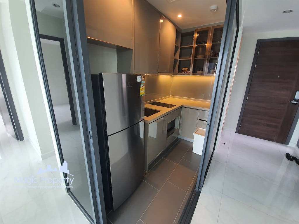 3 Bedrooms Condominium For Rent in C Ekkamai. Located at Soi Sukhumvit 63, Khlong Tan Nuea, Watthana, Bangkok 10110..