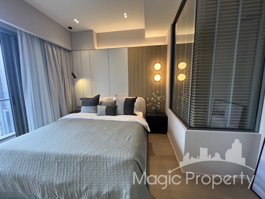 Fully Furnished 1 Bedroom 53 Sqm For Rent The Strand Thonglor, Sukhumvit 55, Khlong Tan Nuea, Watthana, Bangkok. Near BTS Thong Lo..