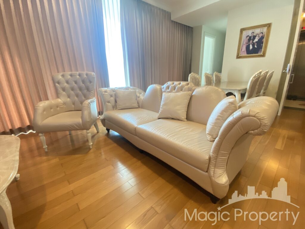 Royce Private Residences Condominium 3 Bedroom For Sale, Size 142.17 Sqm Located at Soi Sukhumvit 31, Khlong Toei Nuea, Watthana, Bangkok