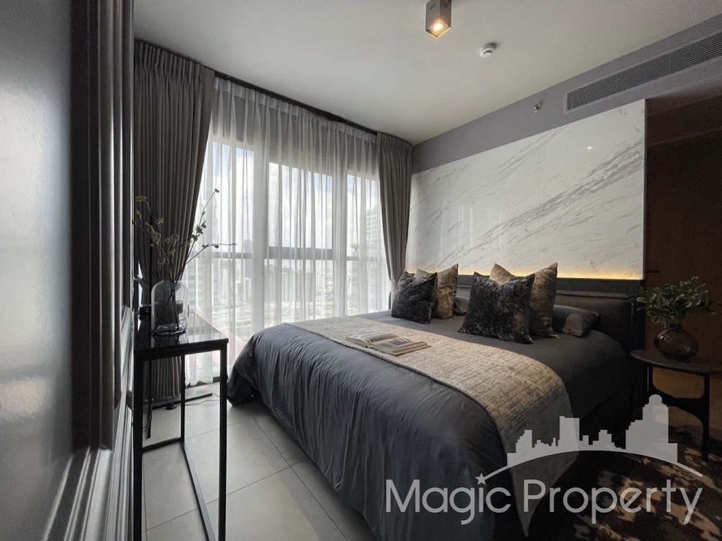 Luxury 3 Bedroom Duplex For Sale in The Lofts Asoke Condominium, Khlong Toei Nuea, Watthana, Bangkok 10110. Near MRT Phetchaburi..
