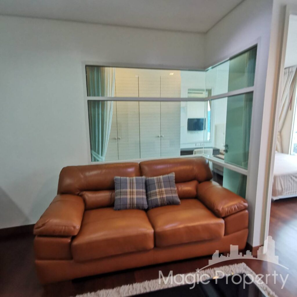 Fully Furnished 1 Bedroom Condominium For Rent High Floor in IVY Thonglor, Sukhumvit 55, Khlong Tan Nuea, Watthana, Bangkok. (MGP1141)
