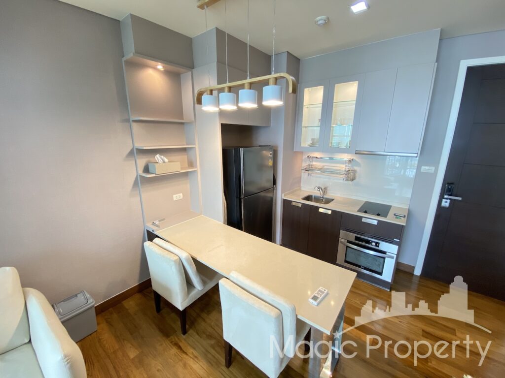 Fully Furnished 1 Bedroom Condominium For Rent High Floor in IVY Thonglor, Sukhumvit 55, Khlong Tan Nuea, Watthana, Bangkok. (MGP1142)