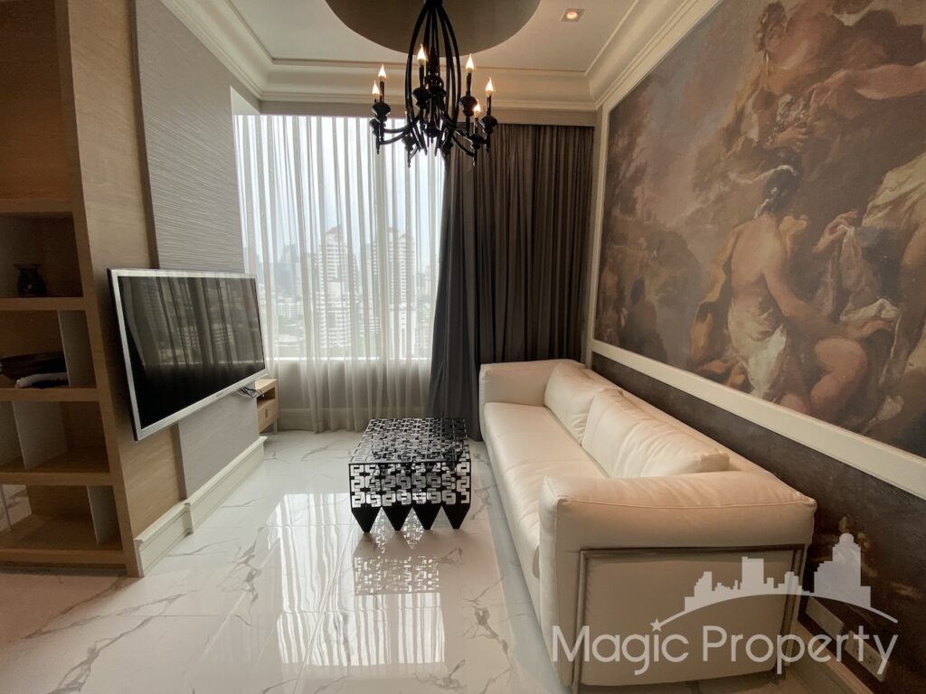 Eight Thonglor Residence Condominium 1 Bedroom For Sale Property Code MGP1173 1 Bedroom 1 Bathroom, Size 46.5 Sqm. Partially Furnished Unit, Ceiling height 3.10 meters Sale Price 8,900,000.THB