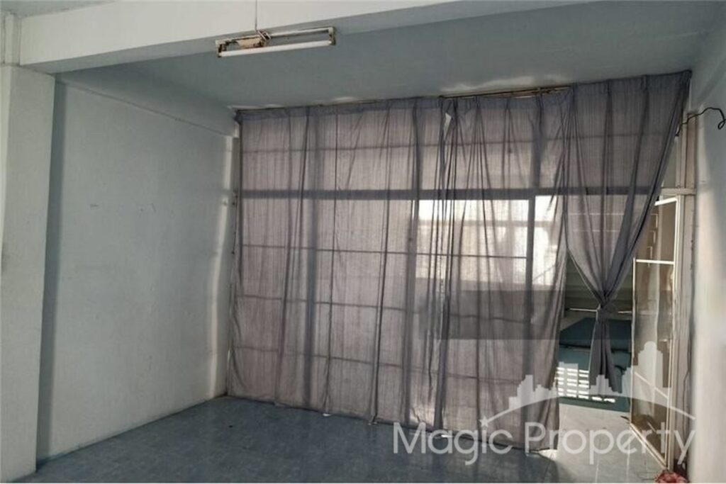Property Image – Commercial Building for Sale Sukhumvit 69