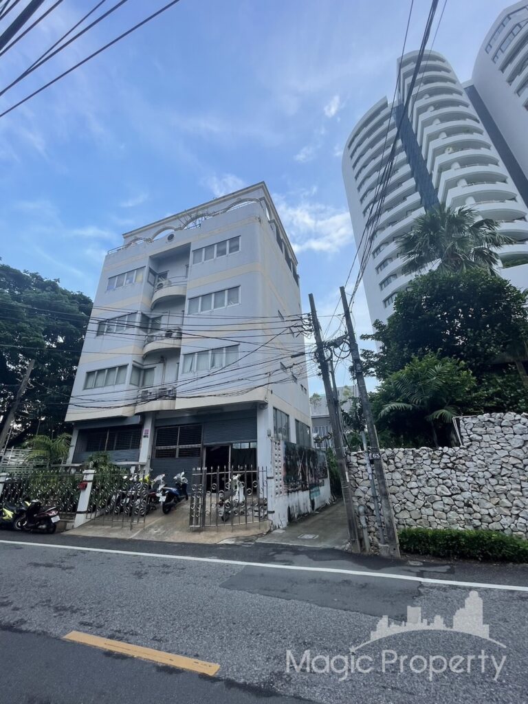 Property Image – 4 Storey Commercial Building Yen Akat