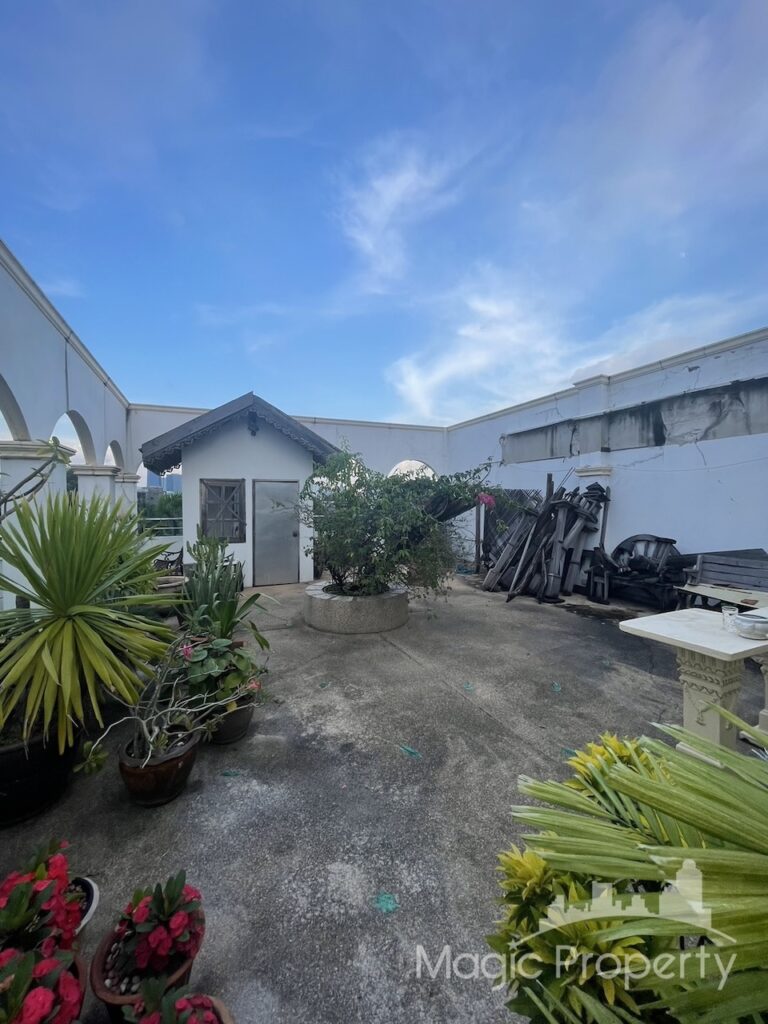 Property Image – 4 Storey Commercial Building Yen Akat