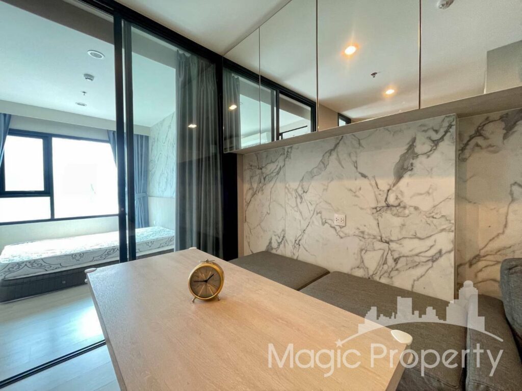 Property Image – Life Asoke Condominium