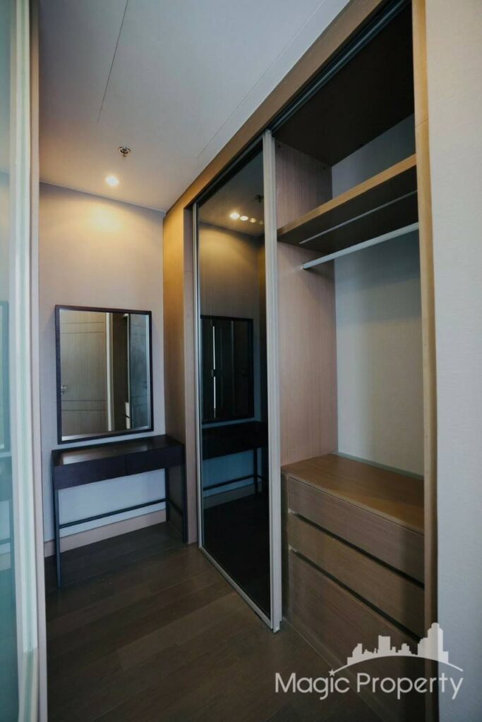 Property Image – The Esse at Singha Complex