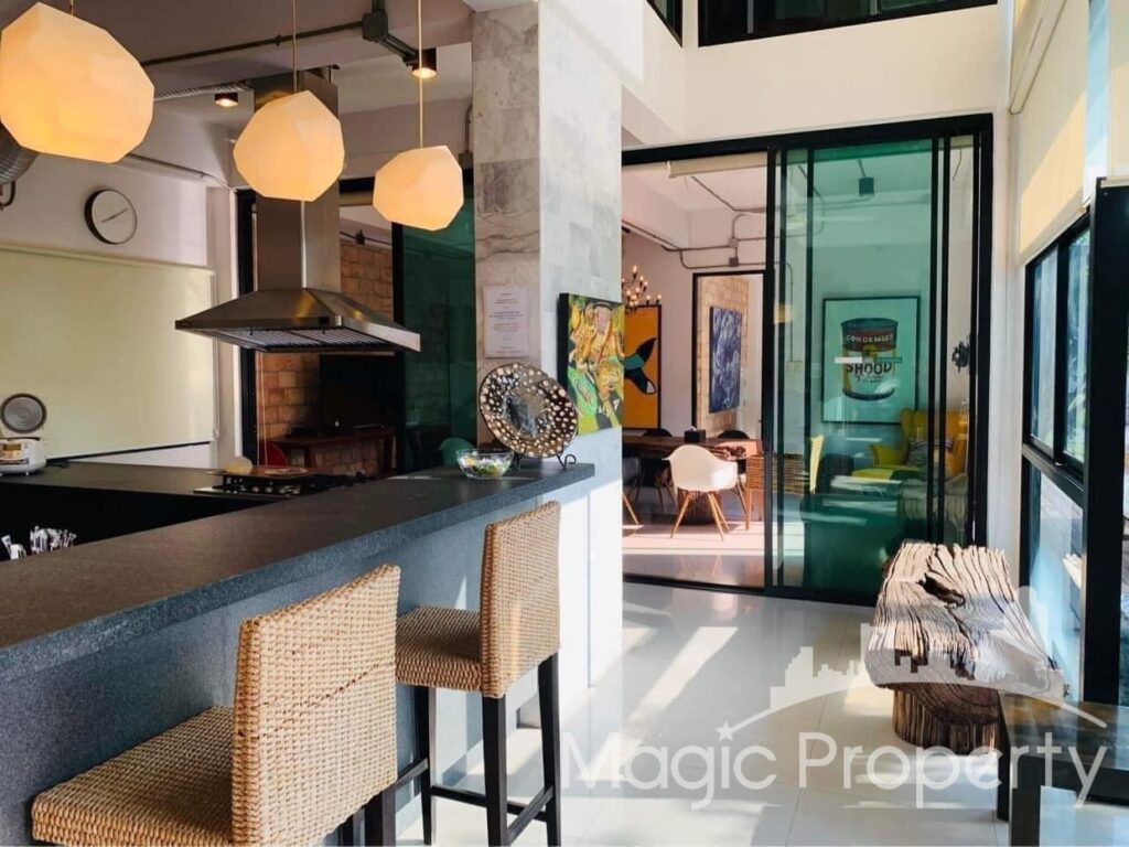 3 Floors Home office Building for sale in Mengjai, Ramkhamhaeng 39 Soi Rotchanamin, Khwaeng Wang Thong Lang, Khet Wang Thong Lang, Bangkok 10310