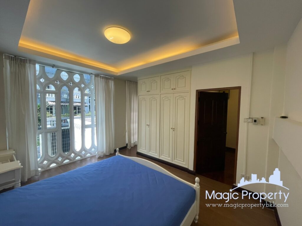 Property Image – Townhouse For Rent in Ekkamai 26