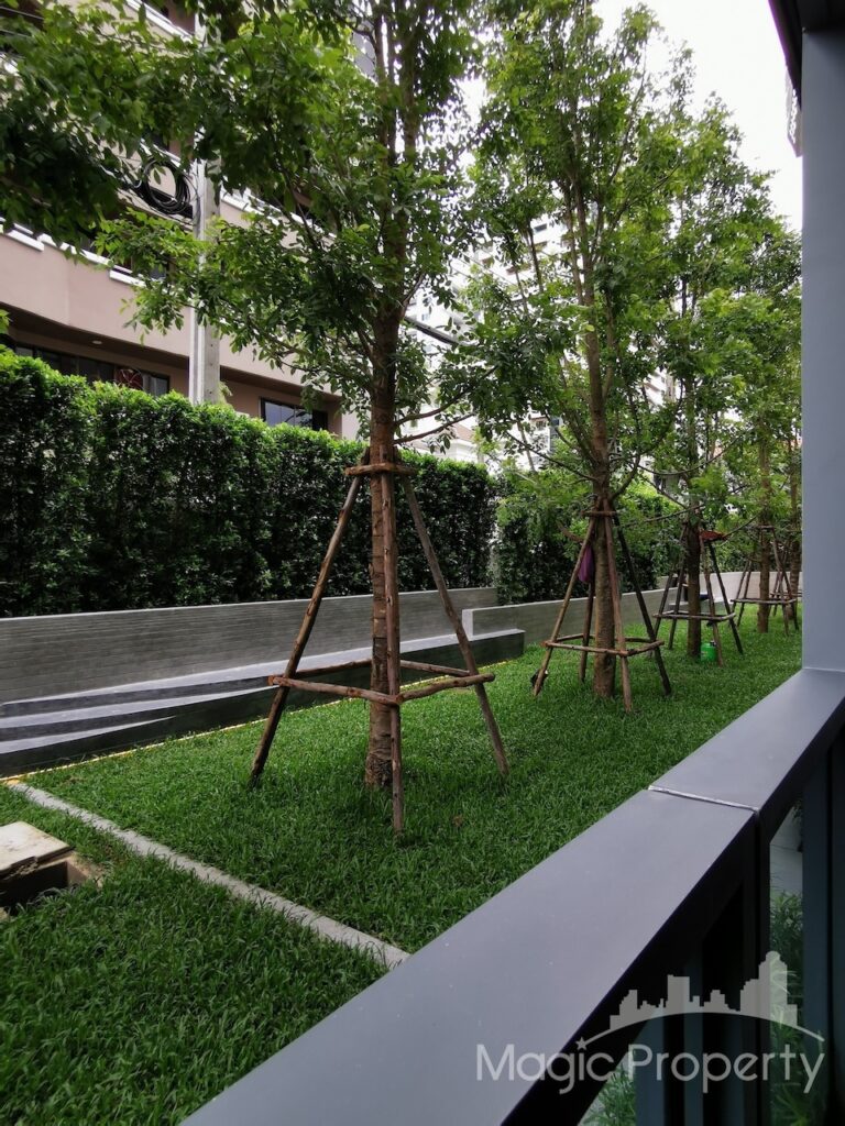 Property Image – Taka Haus Ekkamai 12
