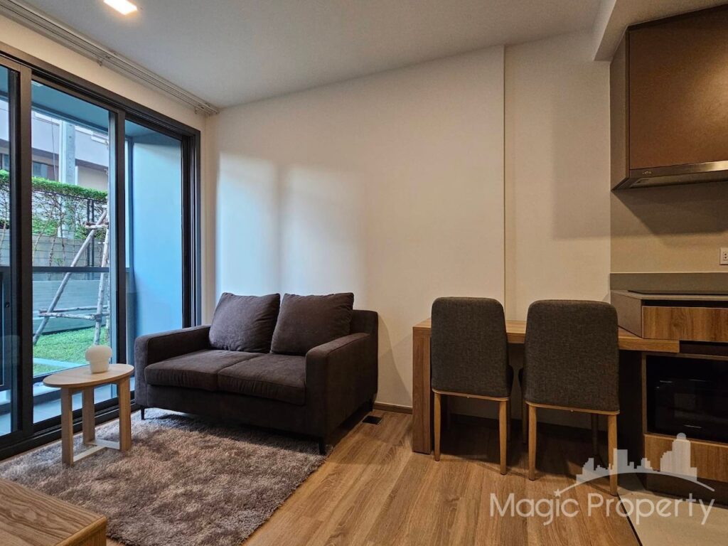 Property Image – Taka Haus Ekkamai 12