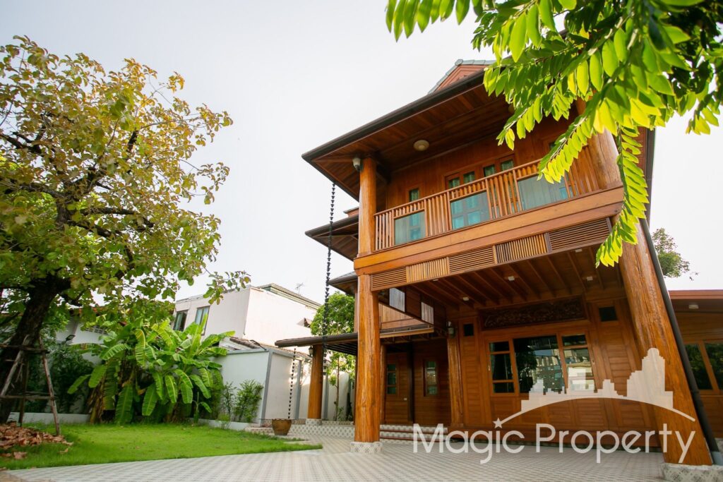 3 Bedroom Single House For Sale in Soi Watthana Niwet 5, Khwaeng Samsen Nok, Khet Huai Khwang, Bangkok 10310