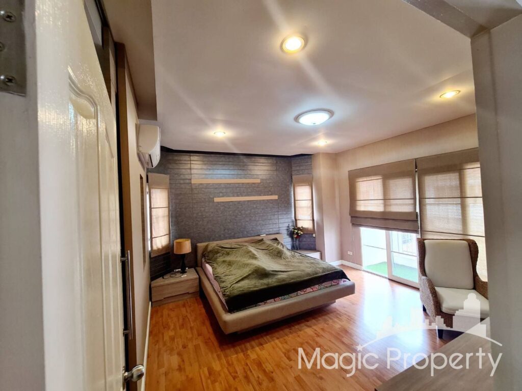 Property Image – Narawan Village Patthanakan 44