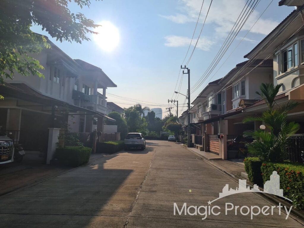 Property Image – Narawan Village Patthanakan 44