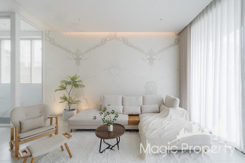3 Bedroom Single House for Sale or rent in Ekkamai soi 10 (Sukhumvit 65), Watthana, Bangkok