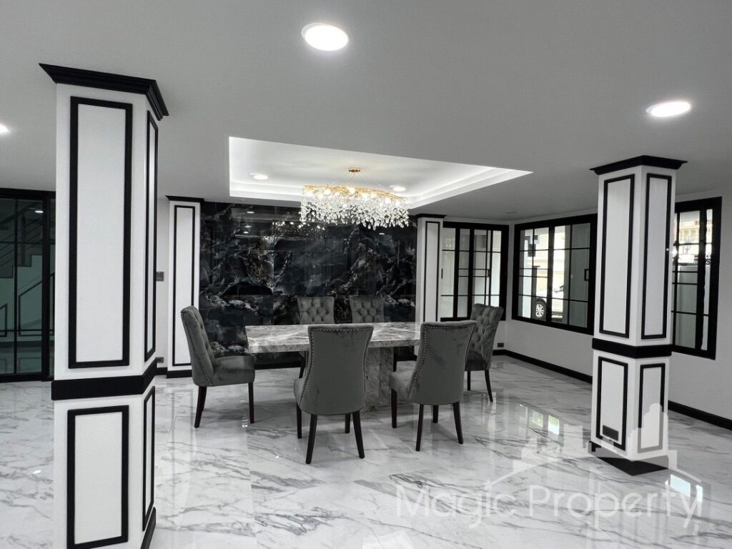 Property Image – Townhouse in Sukhumvit 26 For Rent