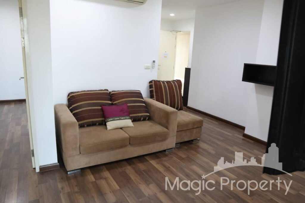 Property Image – Chewathai Ratchaprarop