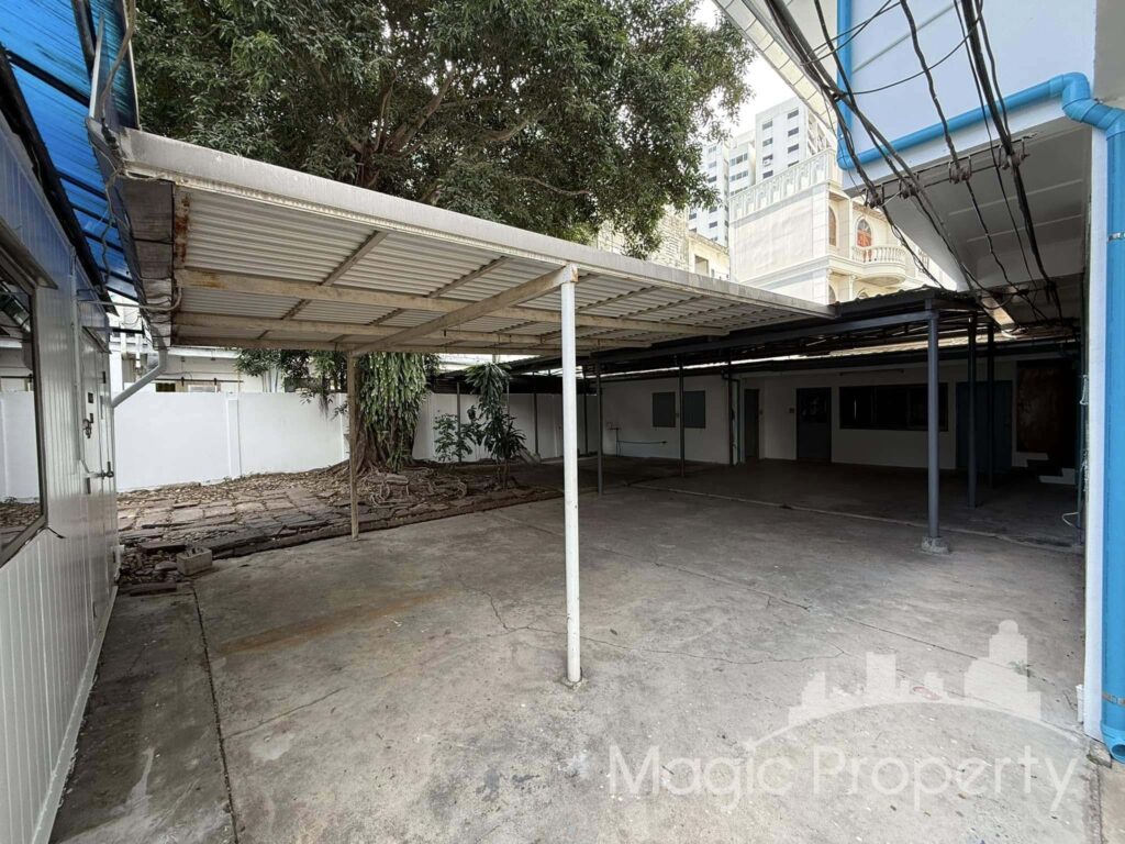 Property Image – House in Sukhumvit 63 (Ekkamai 15) For Rent
