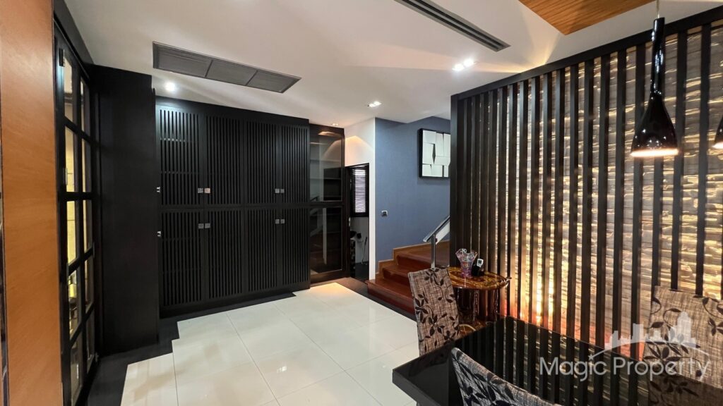 For Rent 5 Bed Townhome in Khlong Tan, Bangkok | ฿225,000/month | MGP1414 – Photo 3
