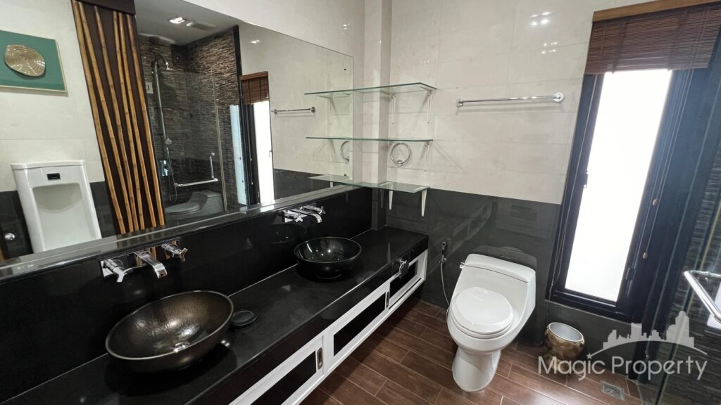For Rent 5 Bed Townhome in Khlong Tan, Bangkok | ฿225,000/month | MGP1414 – Photo 12