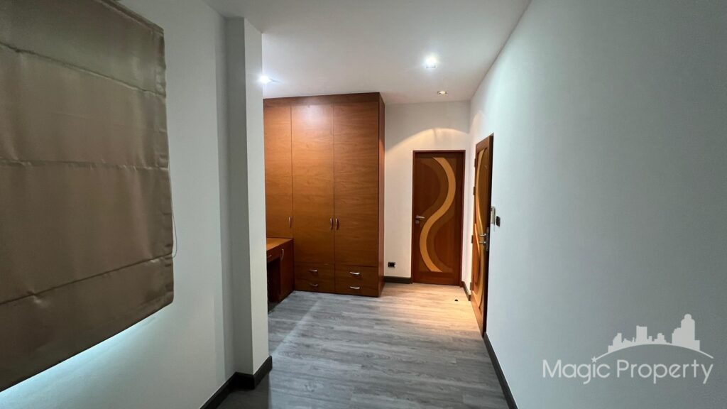 For Rent 5 Bed Townhome in Khlong Tan, Bangkok | ฿225,000/month | MGP1414 – Photo 13