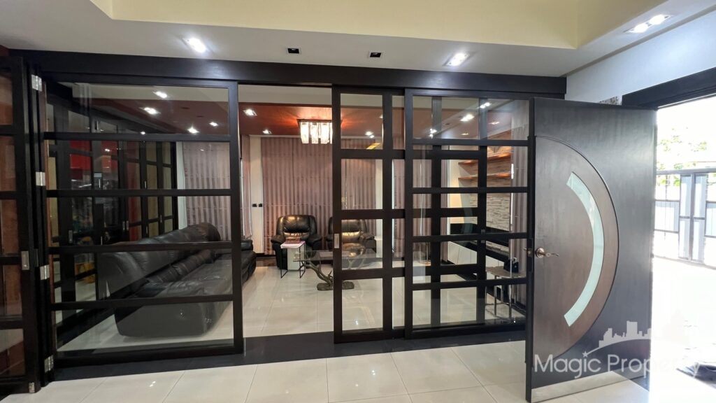 For Rent 5 Bed Townhome in Khlong Tan, Bangkok | ฿225,000/month | MGP1414 – Photo 36