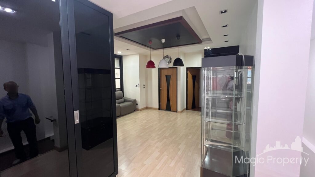 For Rent 5 Bed Townhome in Khlong Tan, Bangkok | ฿225,000/month | MGP1414 – Photo 39
