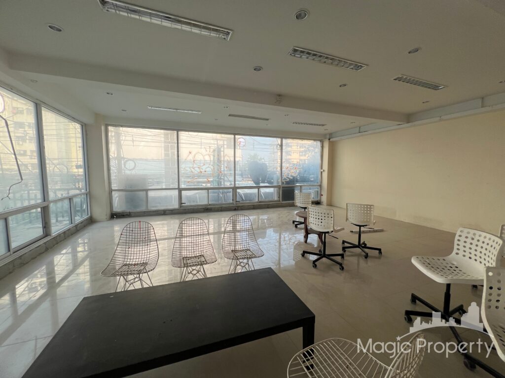 For Sale Commercial/Office in Phlabphla, Bangkok | ฿350,000,000 | MGP1424 – Photo 16
