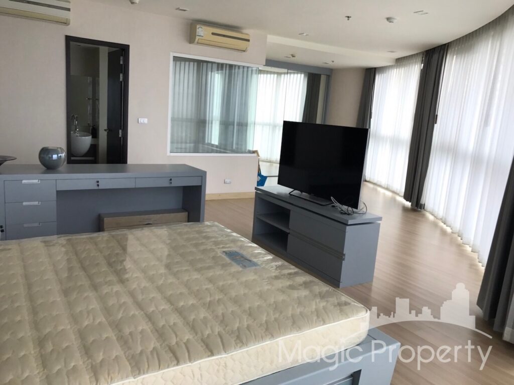 For Rent 3 Bed Condo in Sky Walk Condominium, Phra Khanong Nuea, Bangkok | ฿120,000/month | MGP531R – Photo 19
