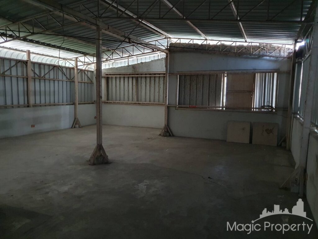 Commercial/Office in Khlong Tan Nuea, Bangkok | ฿170,000 | MGP1445 – Photo 9