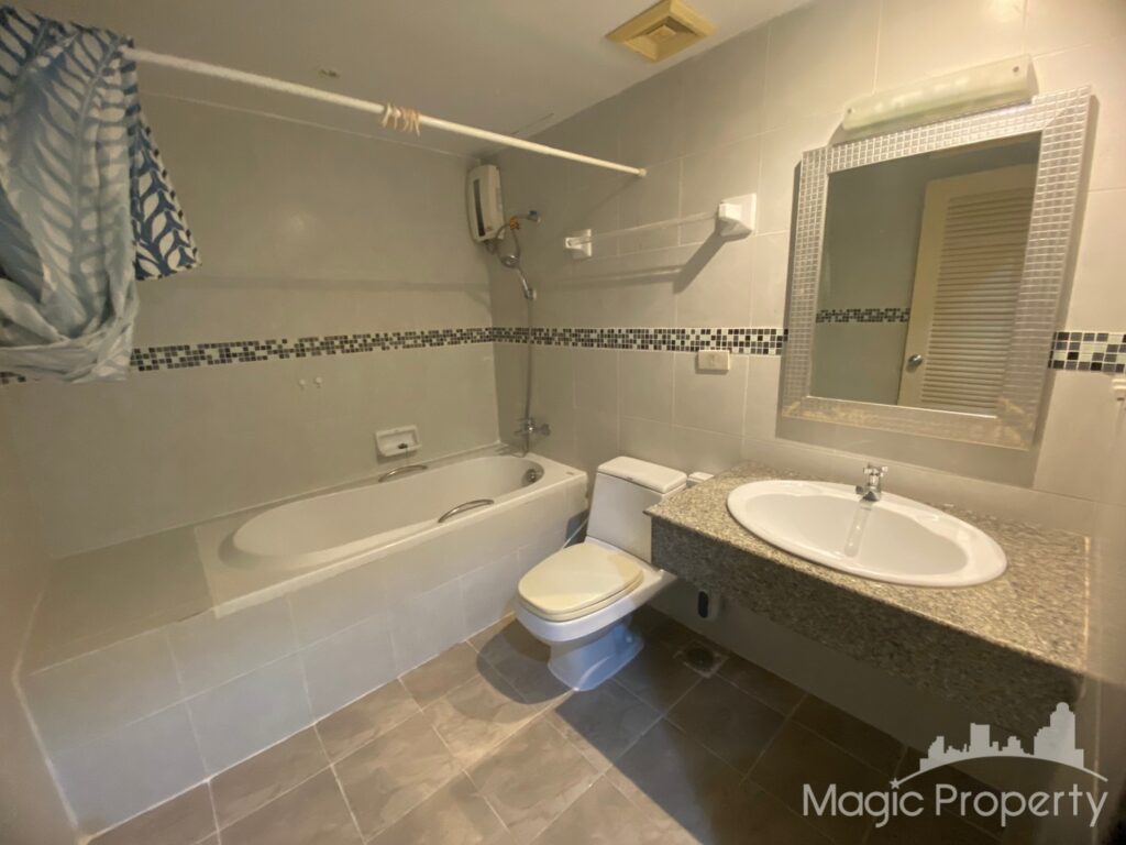 For Rent 3 Bed Condo in Royal Castle Sukhumvit, Khlong Toei Nuea, Bangkok | ฿50,000/month | MGP1461 – Photo 12