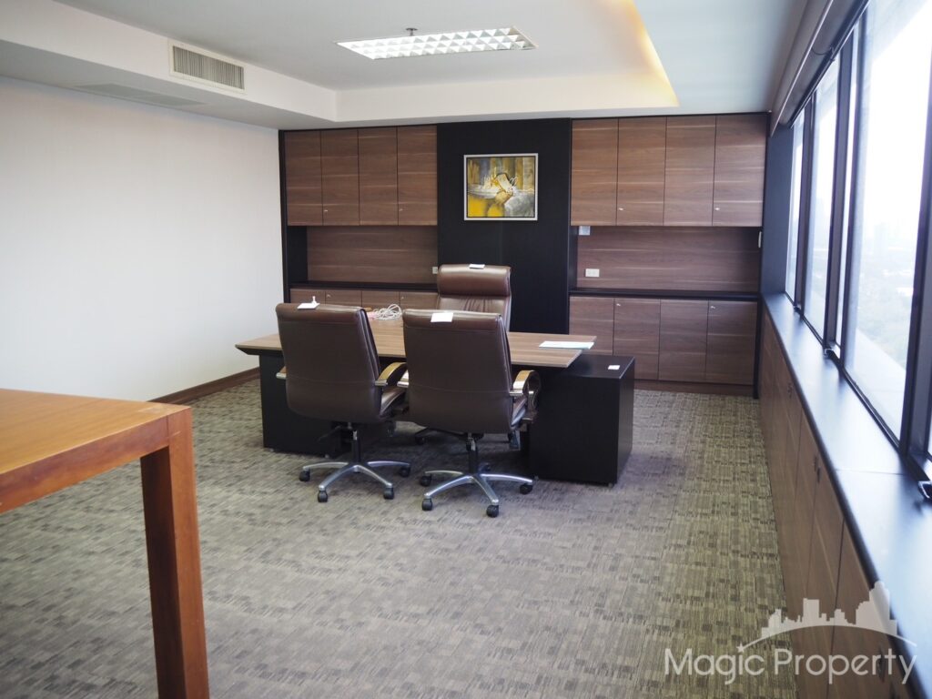 For Rent Commercial/Office in Ocean Tower 1, Khlong Toei, Bangkok | ฿196,770/month | MGP1463 – Photo 2