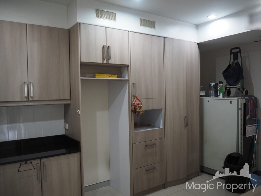 For Rent Commercial/Office in Ocean Tower 1, Khlong Toei, Bangkok | ฿196,770/month | MGP1463 – Photo 6