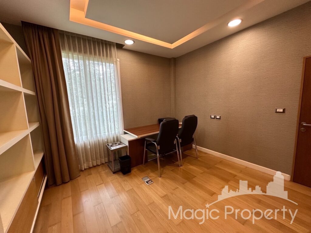 For Rent 6 Bed Single House in Windmill Village Bangna Golf Course, Bang Phli Yai, Samut Prakan | ฿850,00... – Photo 15
