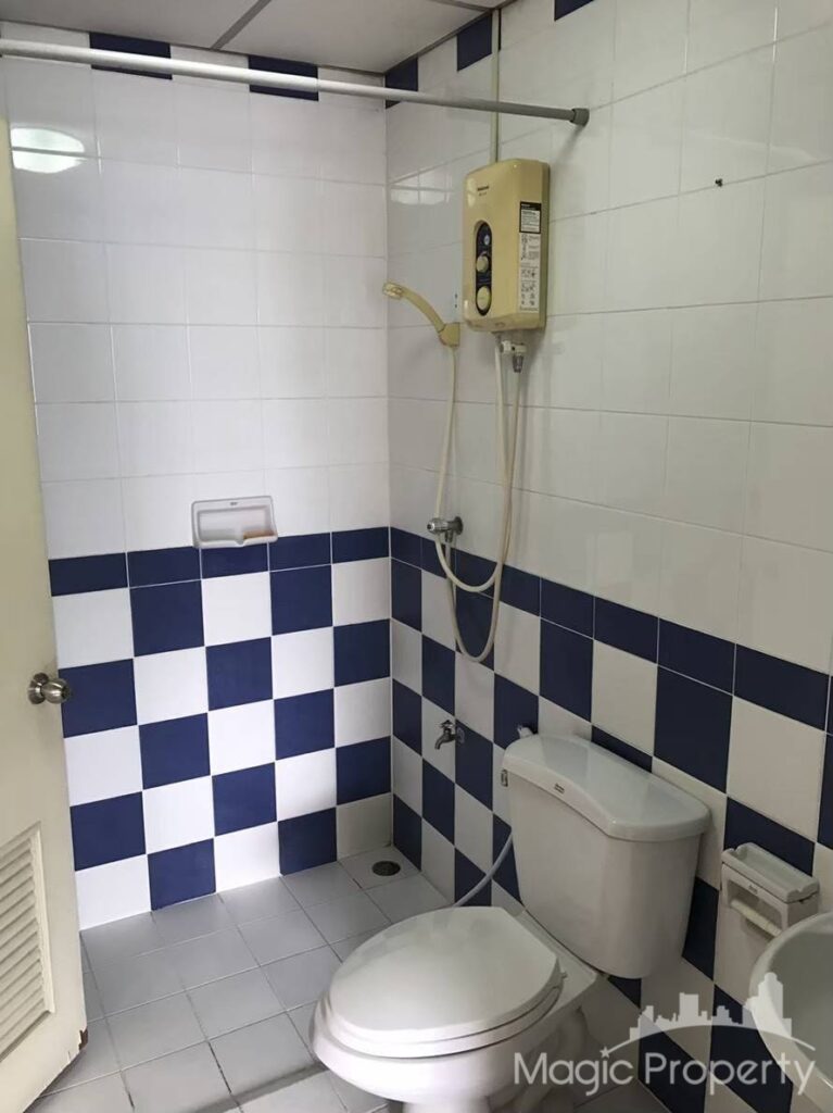3 Bed Townhome in Baan Klang Muang Rama 9 Soi 43, Suan Luang, Bangkok | ฿30,000 | MGP1483 – Photo 10