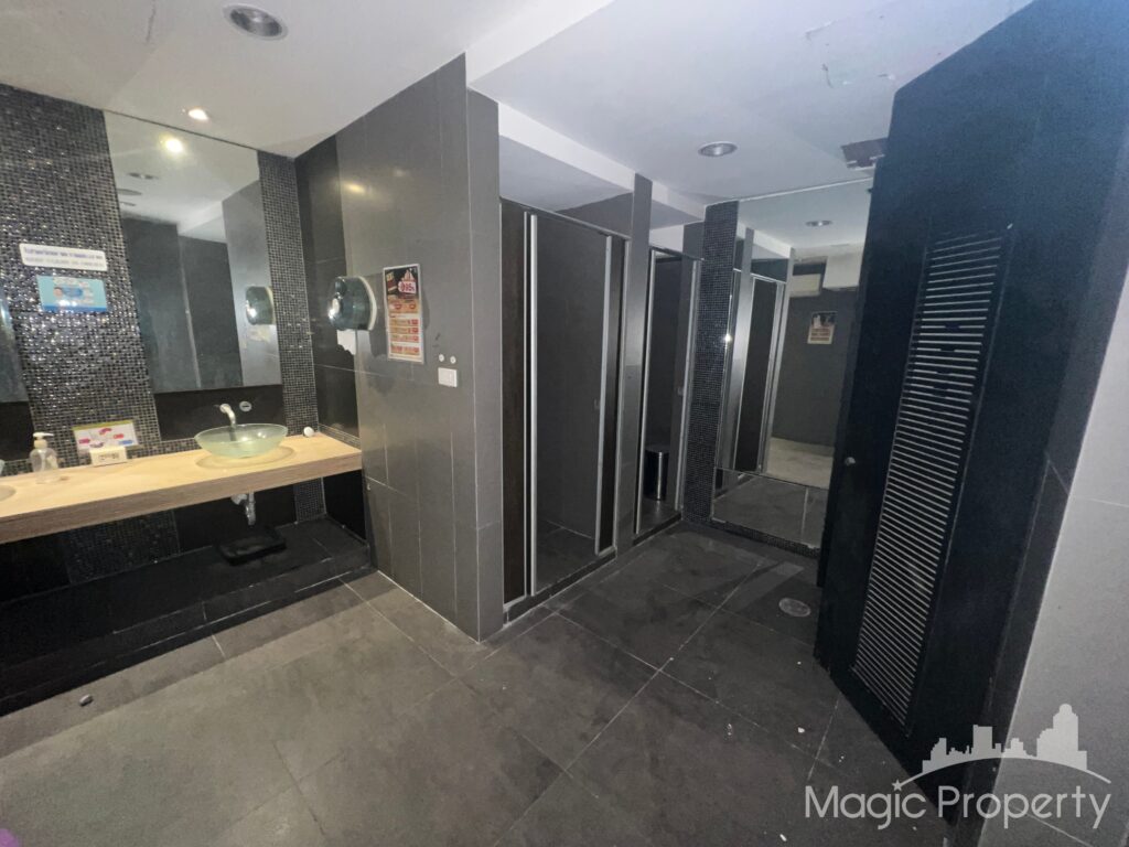 4 Storey Commercial Building For Rent in Thonglor | MGP1485 – Photo 23