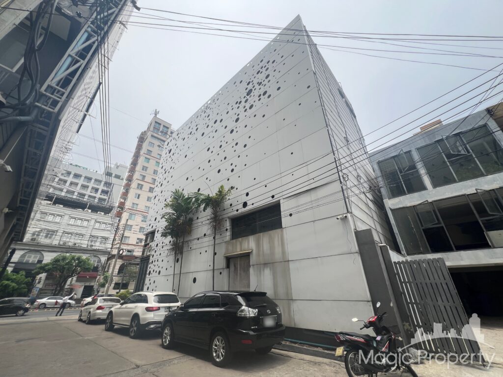 4 Storey Commercial Building For Rent in Thonglor | MGP1485 – Photo 2