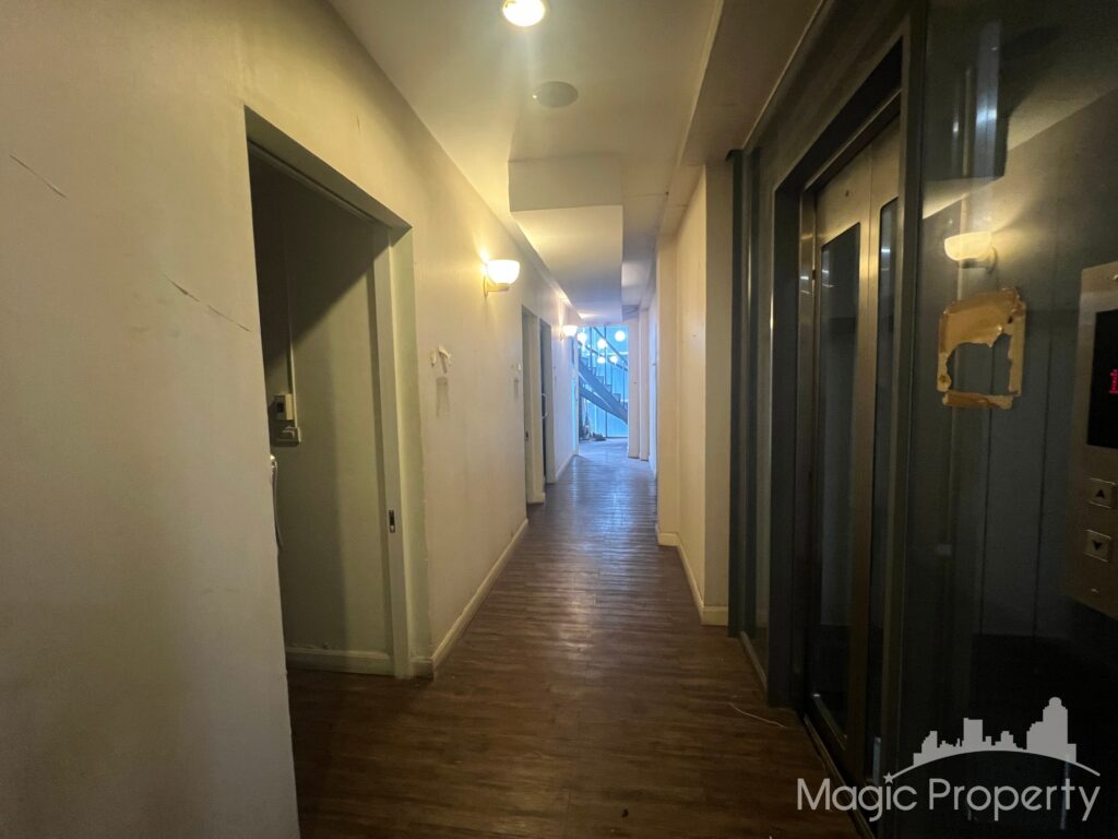 4 Storey Commercial Building For Rent in Thonglor | MGP1485 – Photo 27