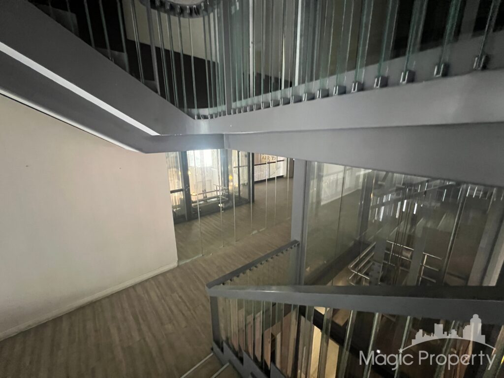 4 Storey Commercial Building For Rent in Thonglor | MGP1485 – Photo 35