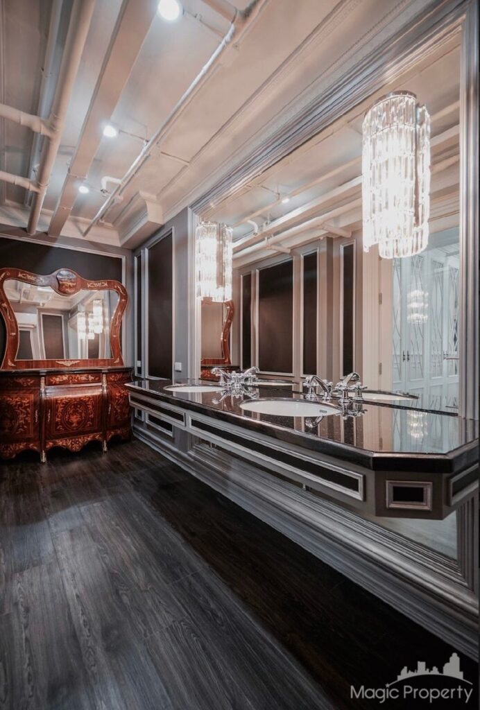 For Rent 3 Bed Condo in The Emporio Place Sukhumvit 24, Khlong Tan, Bangkok | ฿120,000/month | MGP1490R – Photo 5