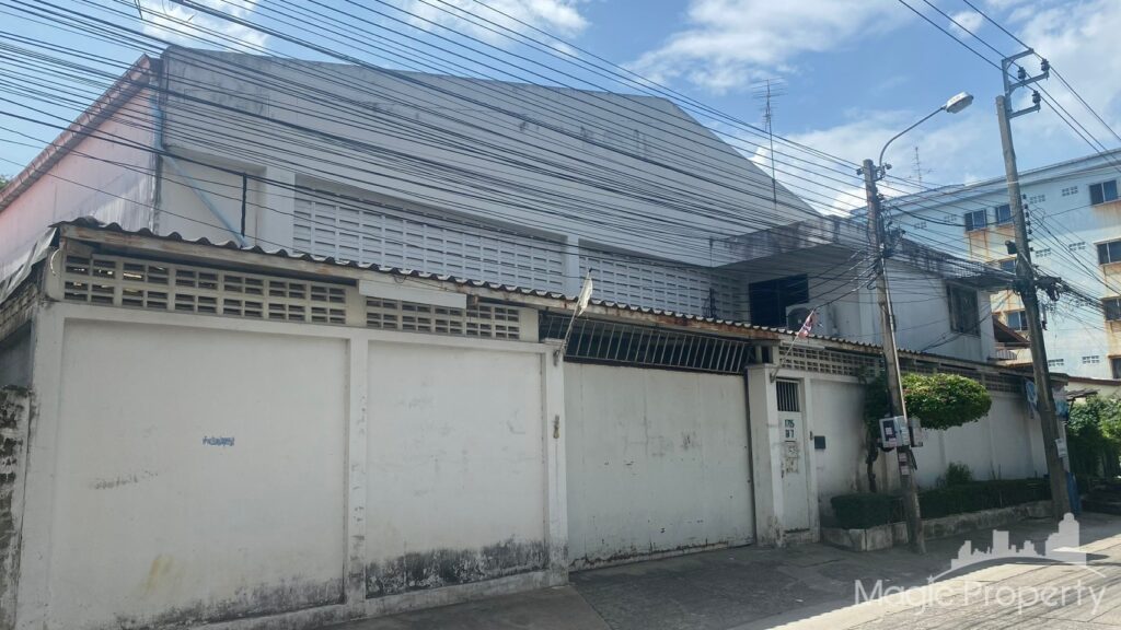 Commercial/Office in Thepharak Road, Samut Prakan | ฿90,000 | MGP1500 – Photo 1