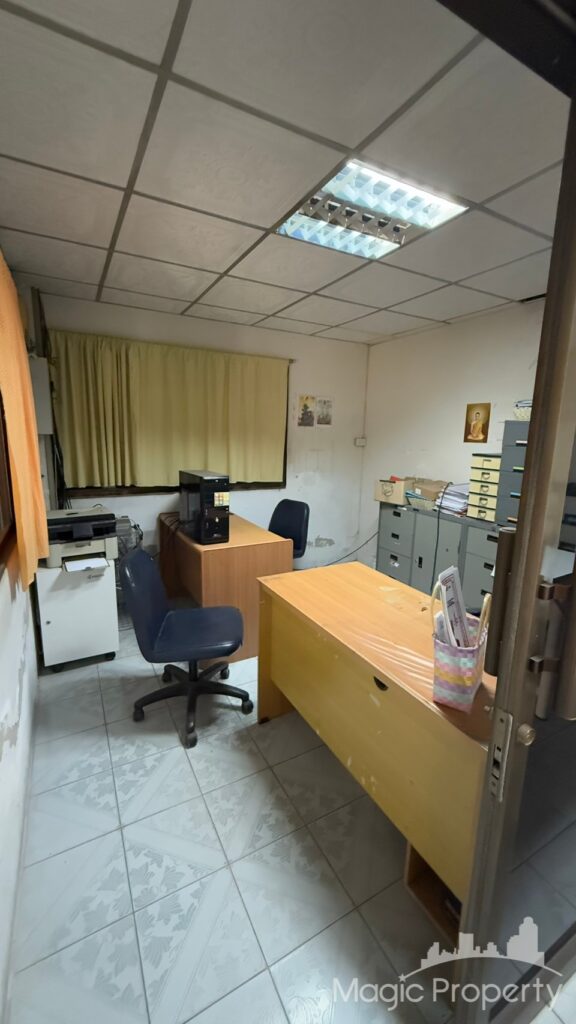 Commercial/Office in Thepharak Road, Samut Prakan | ฿90,000 | MGP1500 – Photo 10
