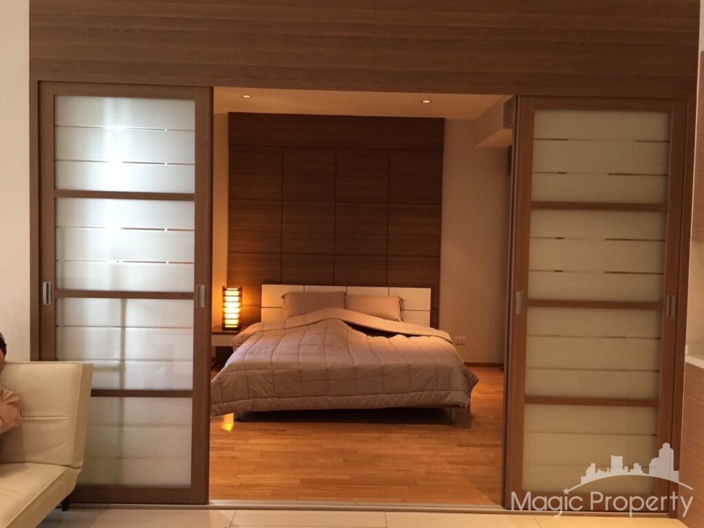 1 Bed Condo in The Emporio Place Sukhumvit 24, Khlong Tan, Bangkok | ฿29,000 | MGP1503 – Photo 1